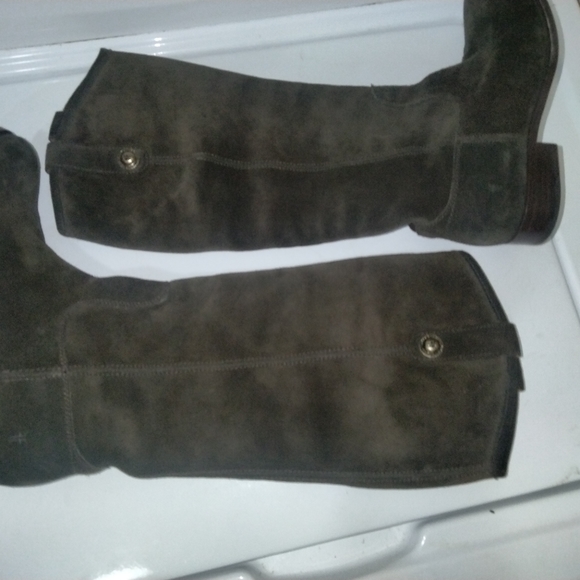Woman's dark Olive Frye company boots sz 6.5 - Picture 13 of 13